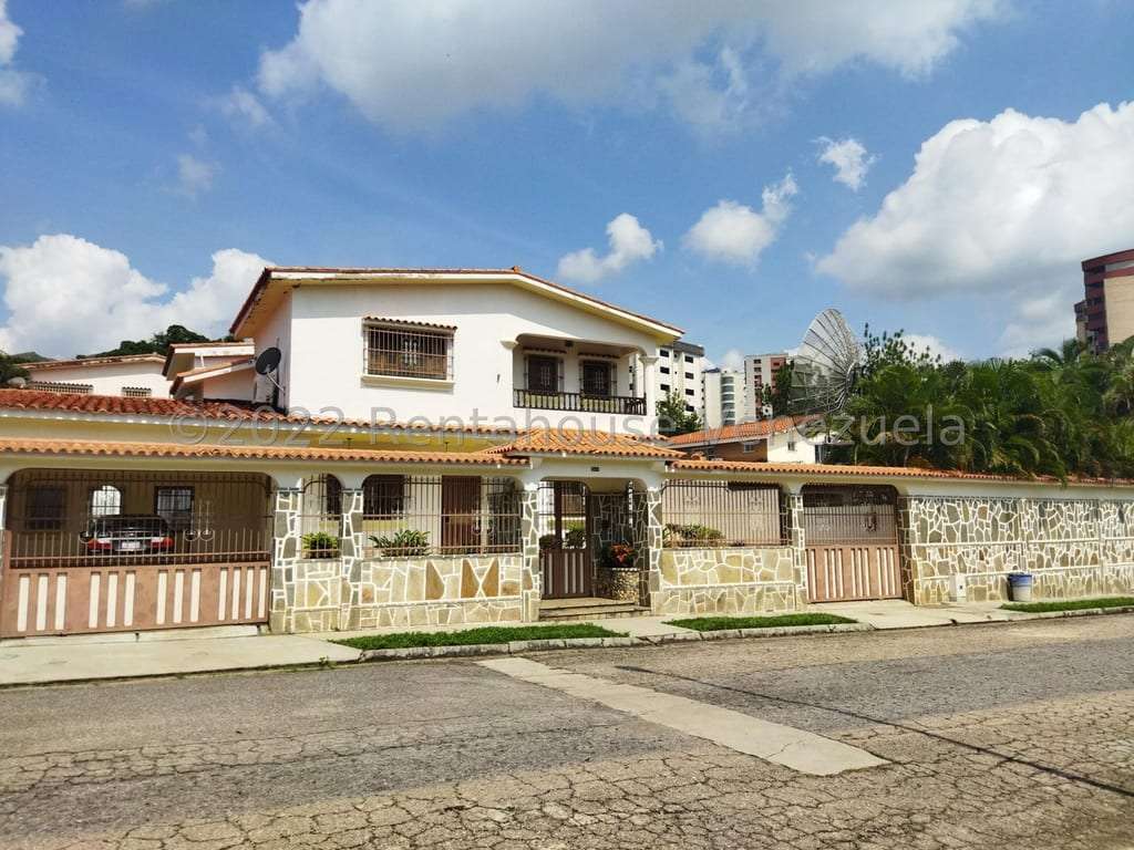 Casa en Valles de Camoruco, Valencia - 1
