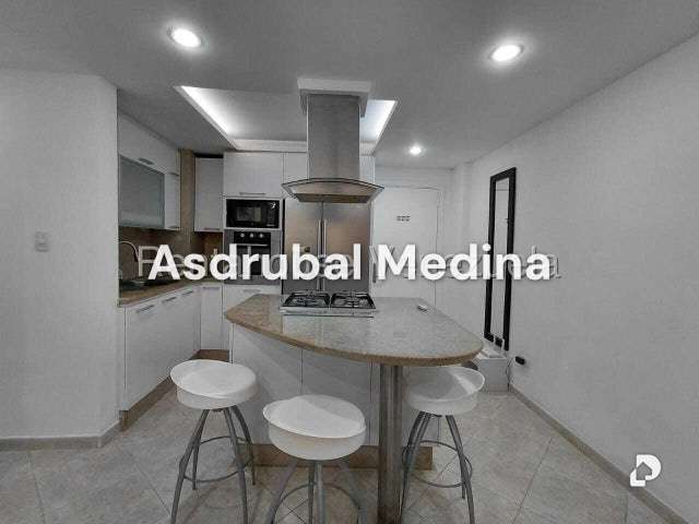 Apartamento en Los Palos Grandes, Caracas – 3