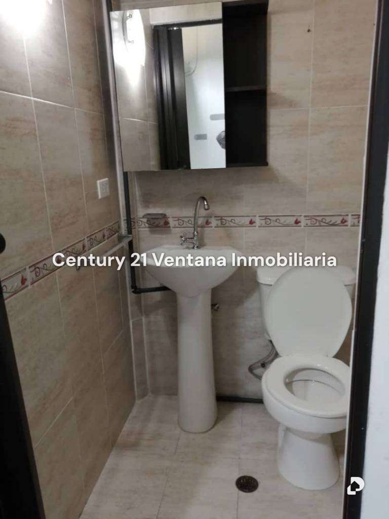 Local comercial en El Cafetal, Caracas – 12