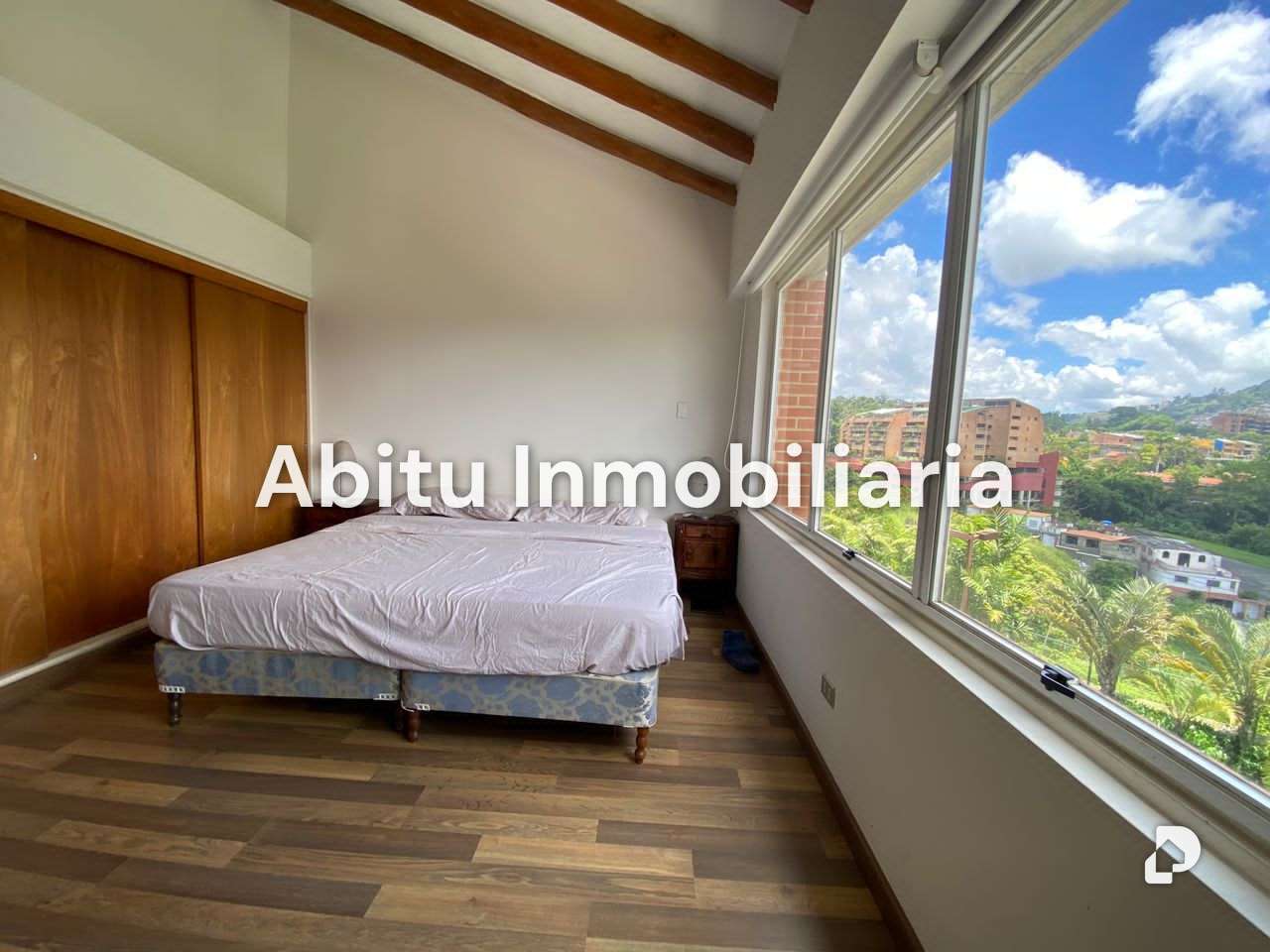 Casa en La Unión, Caracas – 8