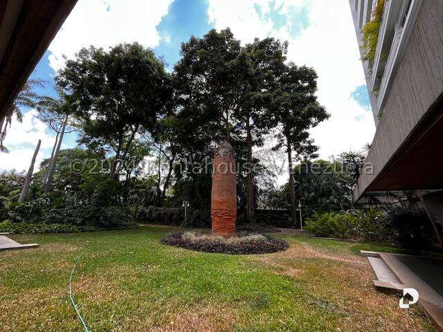 Apartamento en Los Naranjos de Las Mercedes, Caracas – 43