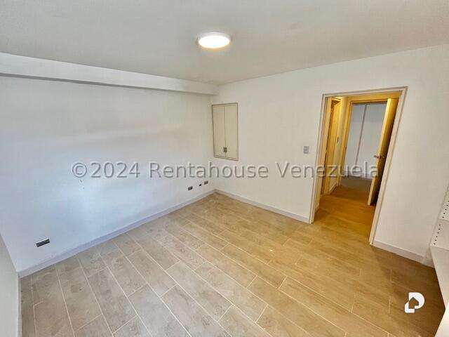 Apartamento en Los Naranjos de Las Mercedes, Caracas – 23