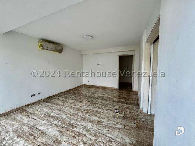 Apartamento en Los Naranjos de Las Mercedes, Caracas – 12