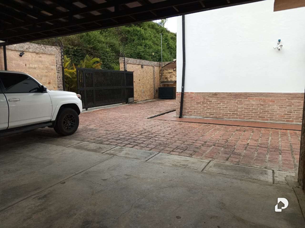 Casa en Oripoto, Caracas – 8
