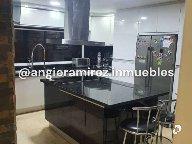 Casa en Oripoto, Caracas – 5