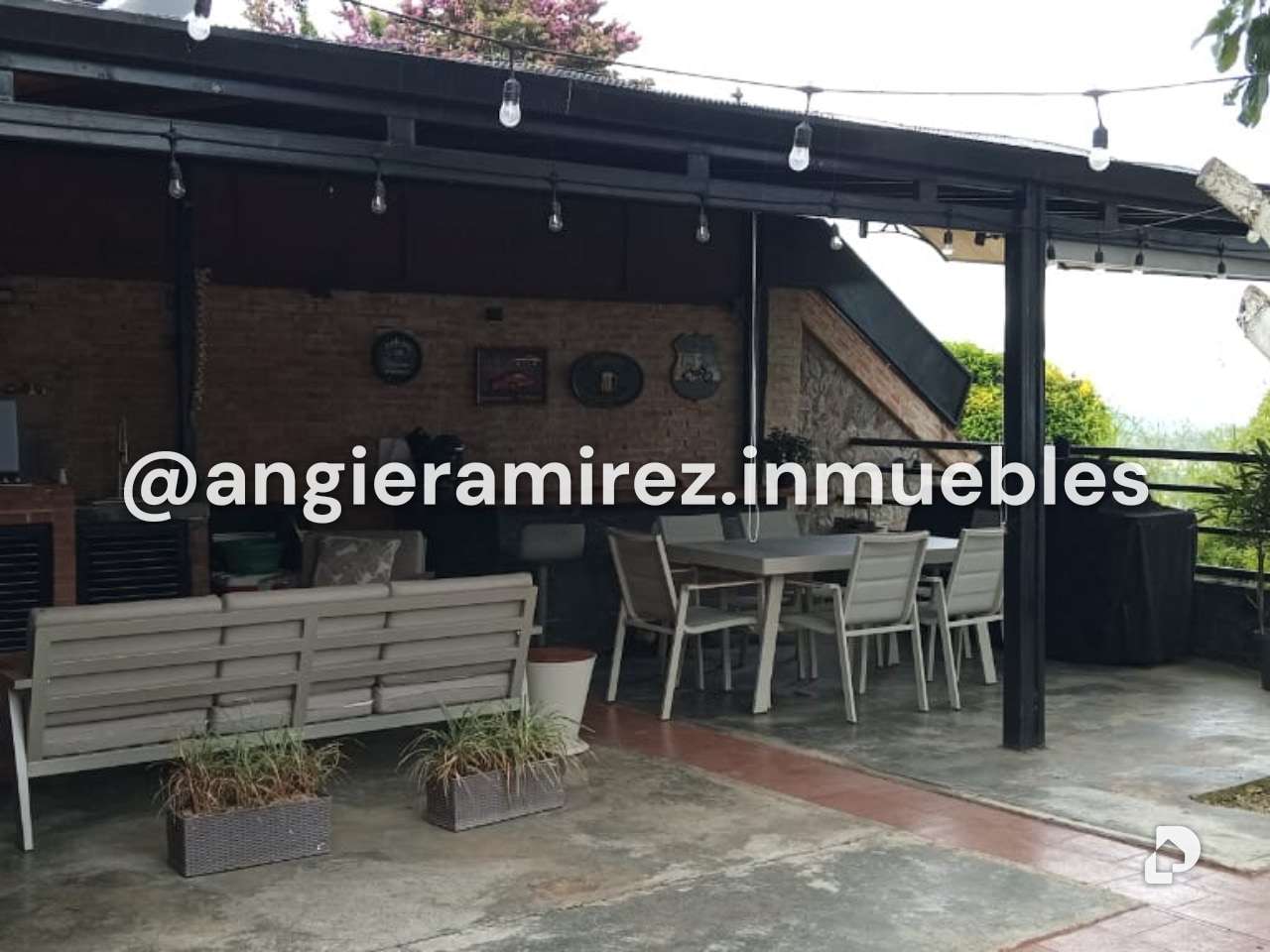 Casa en Oripoto, Caracas – 11