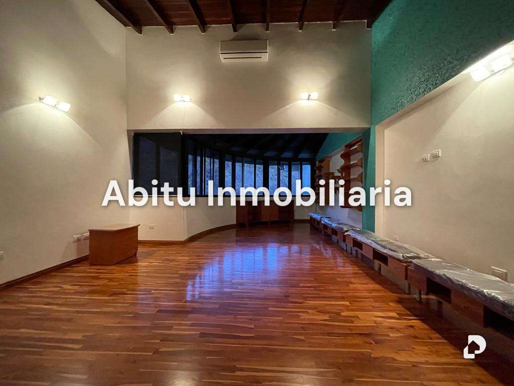 House in Oripoto, Caracas – 13