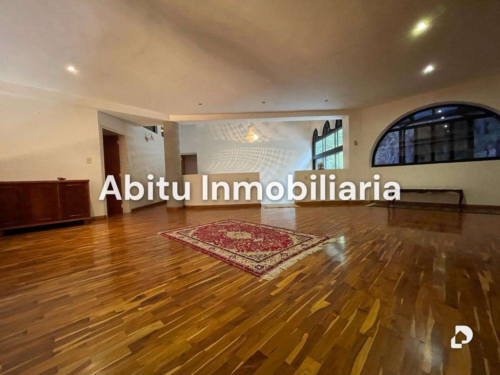 House in Oripoto, Caracas – 11