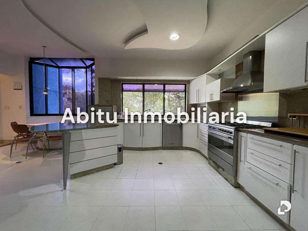 House in Oripoto, Caracas – 10