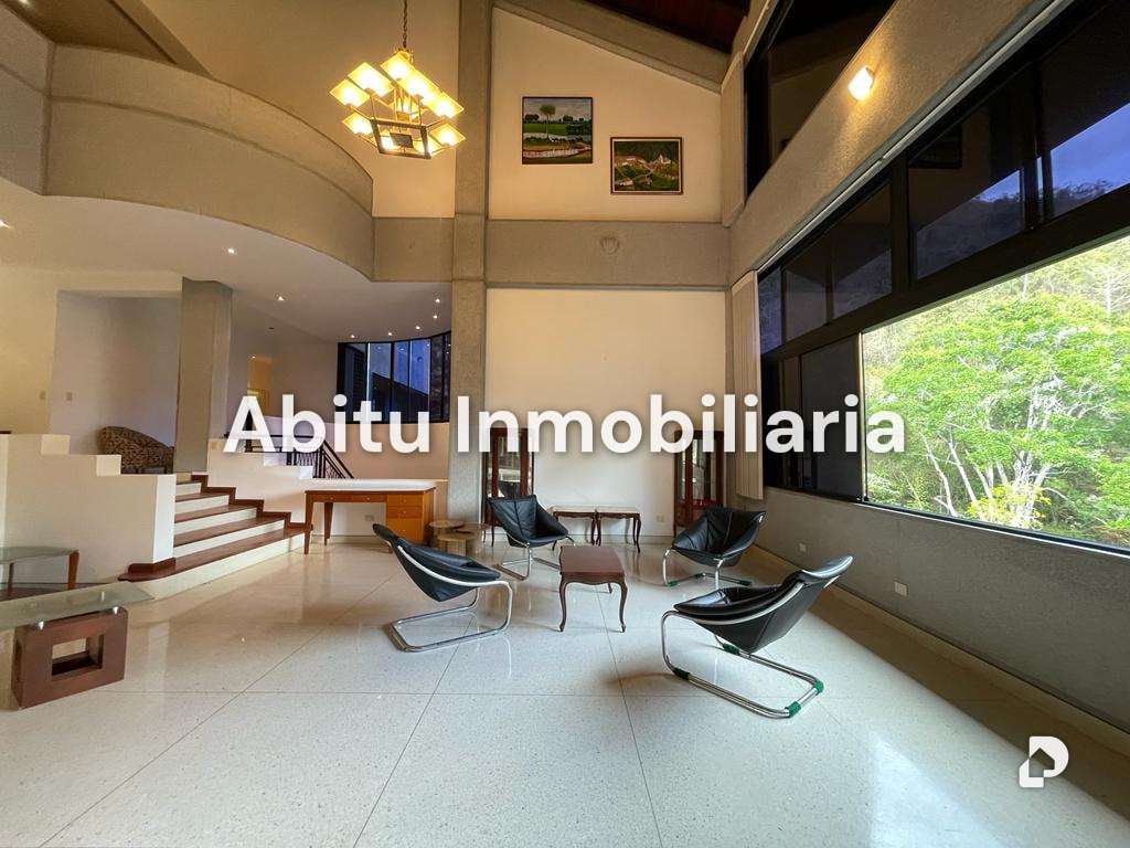 House in Oripoto, Caracas – 7