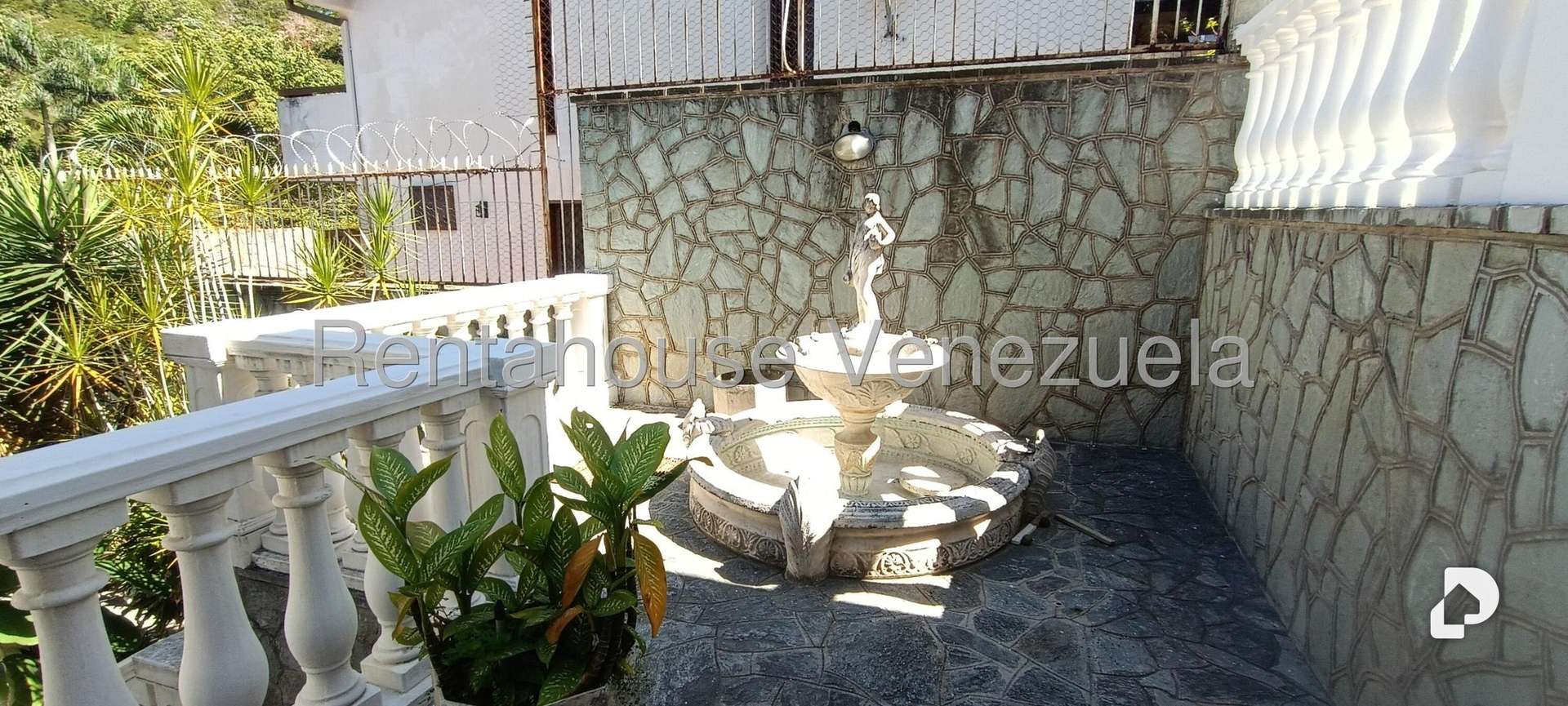 House in Prados del Este, Caracas – 20