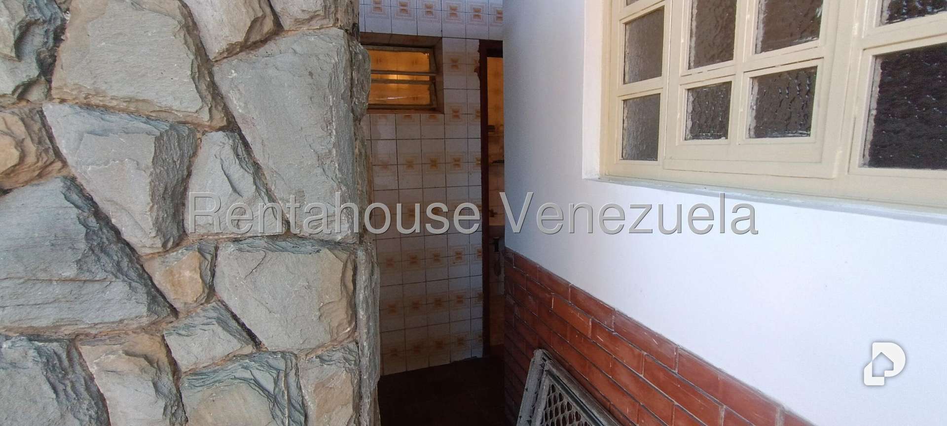 House in Prados del Este, Caracas – 40