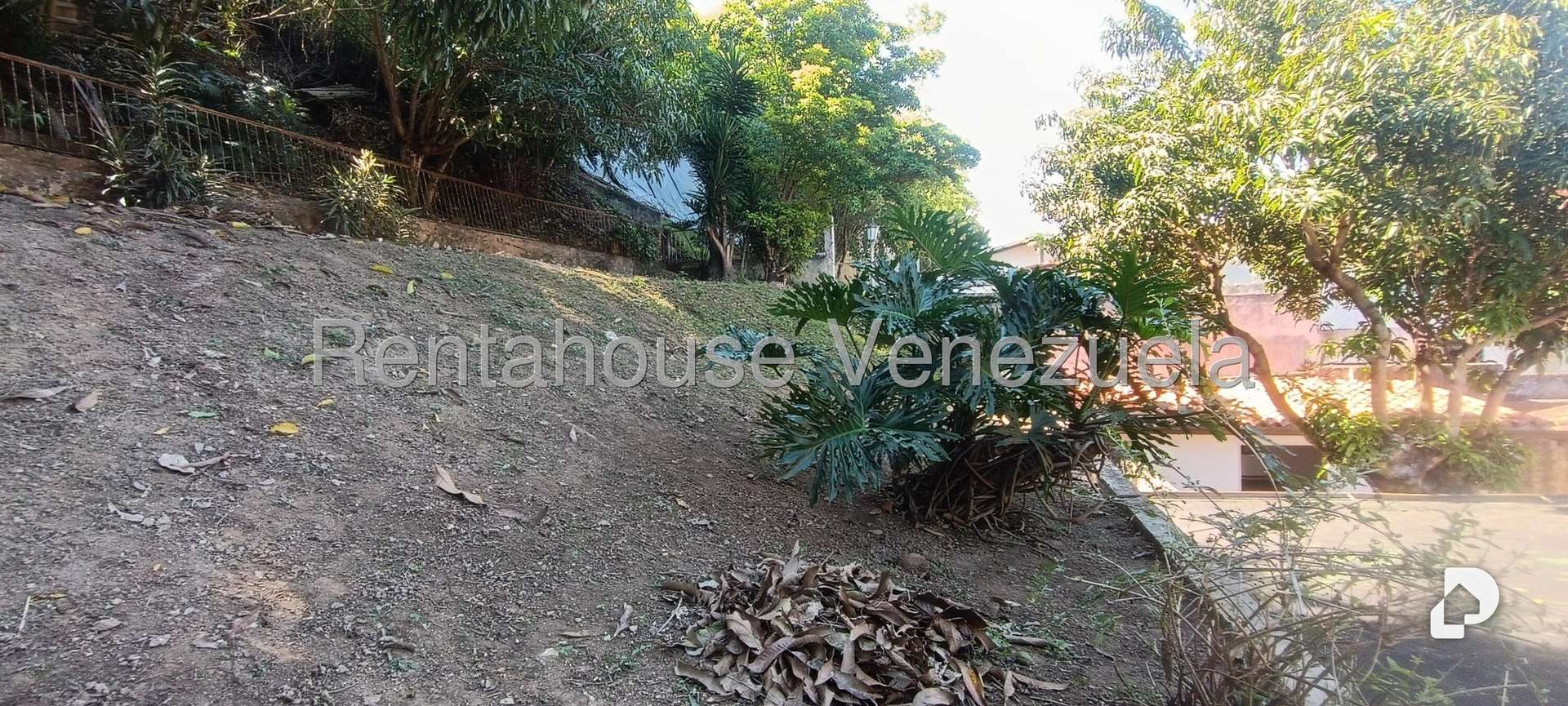 House in Prados del Este, Caracas – 45
