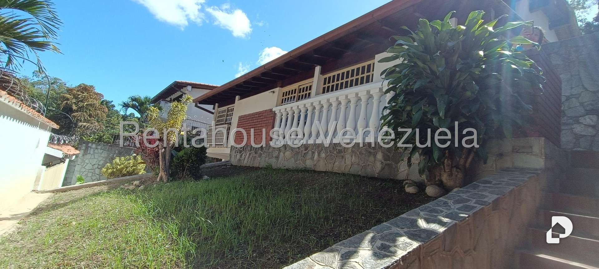 House in Prados del Este, Caracas – 3