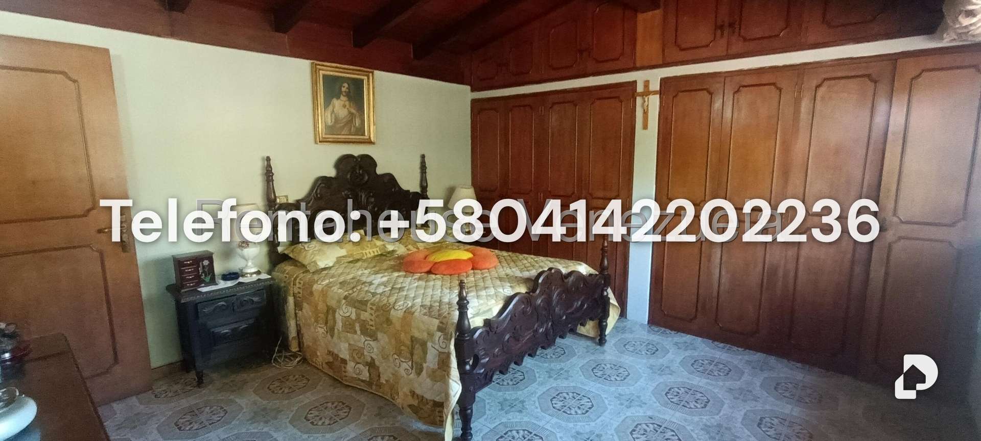 Casa en Prados del Este, Caracas – 30