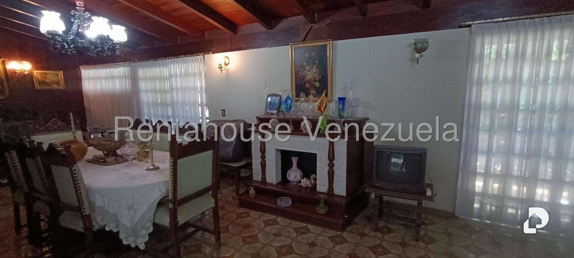 House in Prados del Este, Caracas – 15
