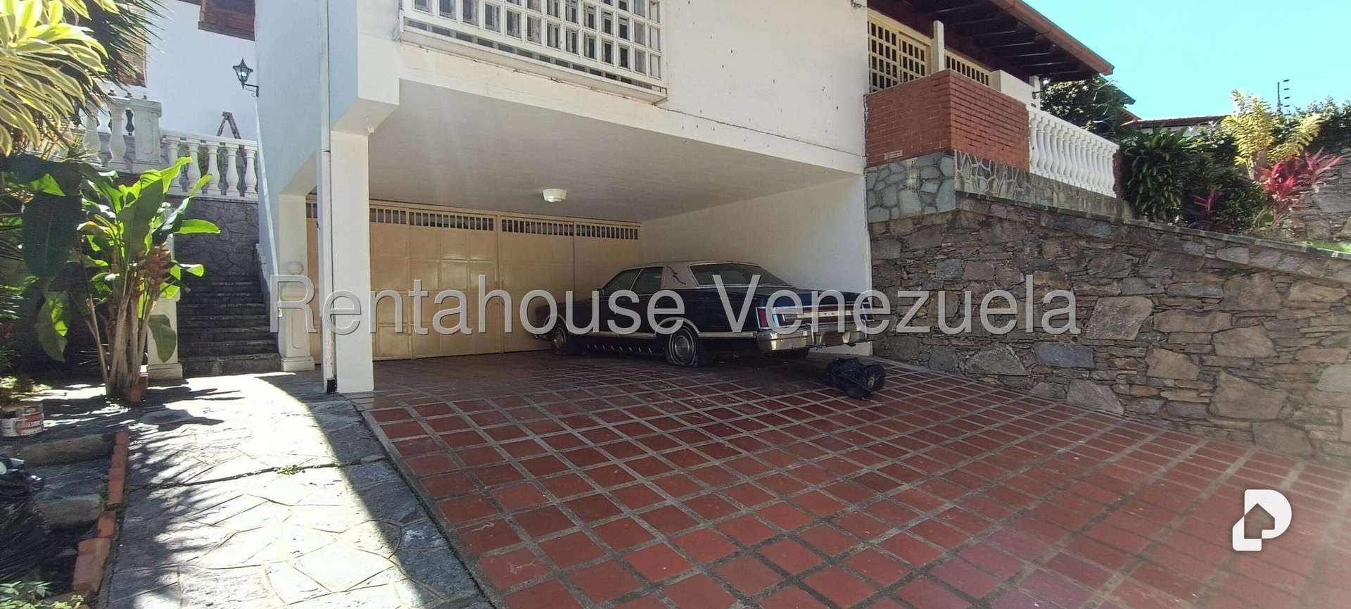 House in Prados del Este, Caracas – 18