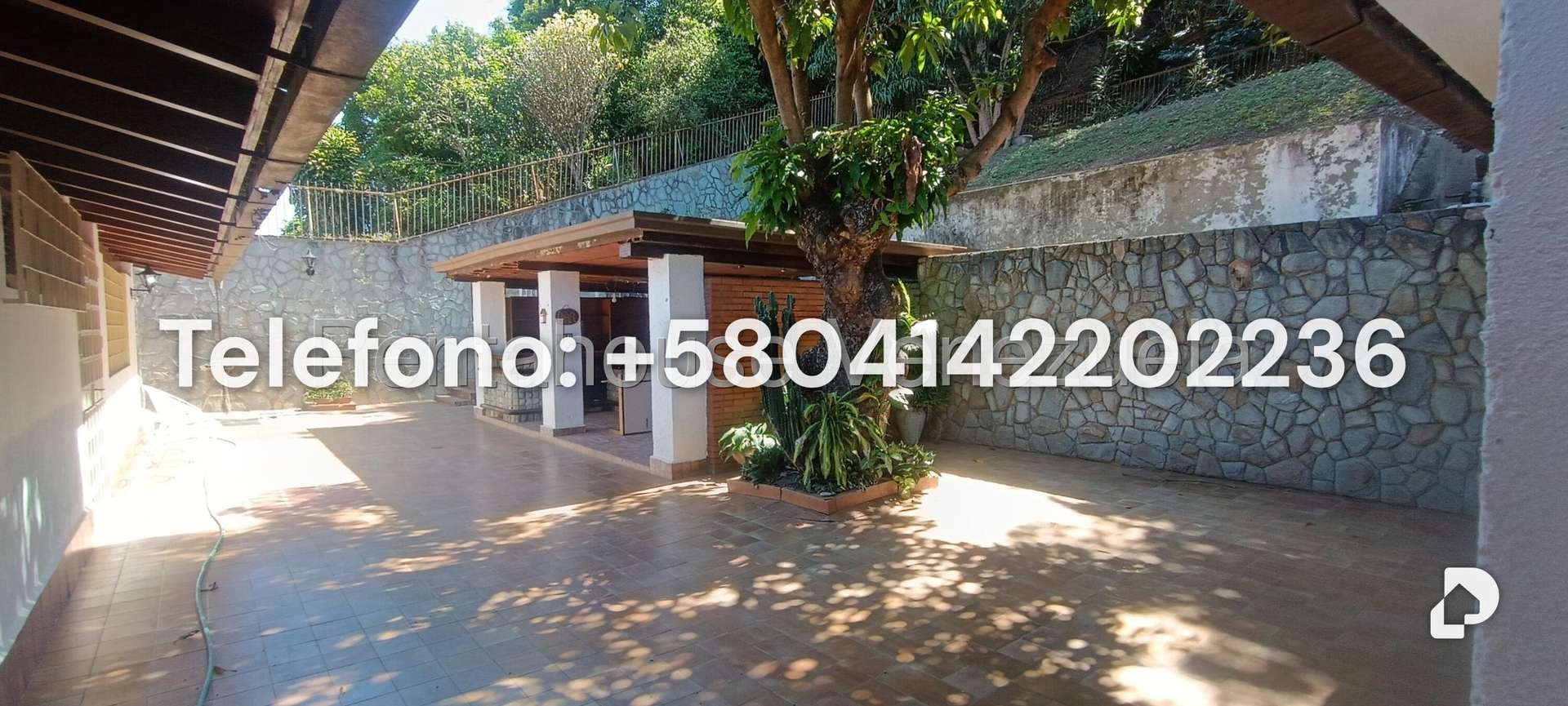 Casa en Prados del Este, Caracas – 33