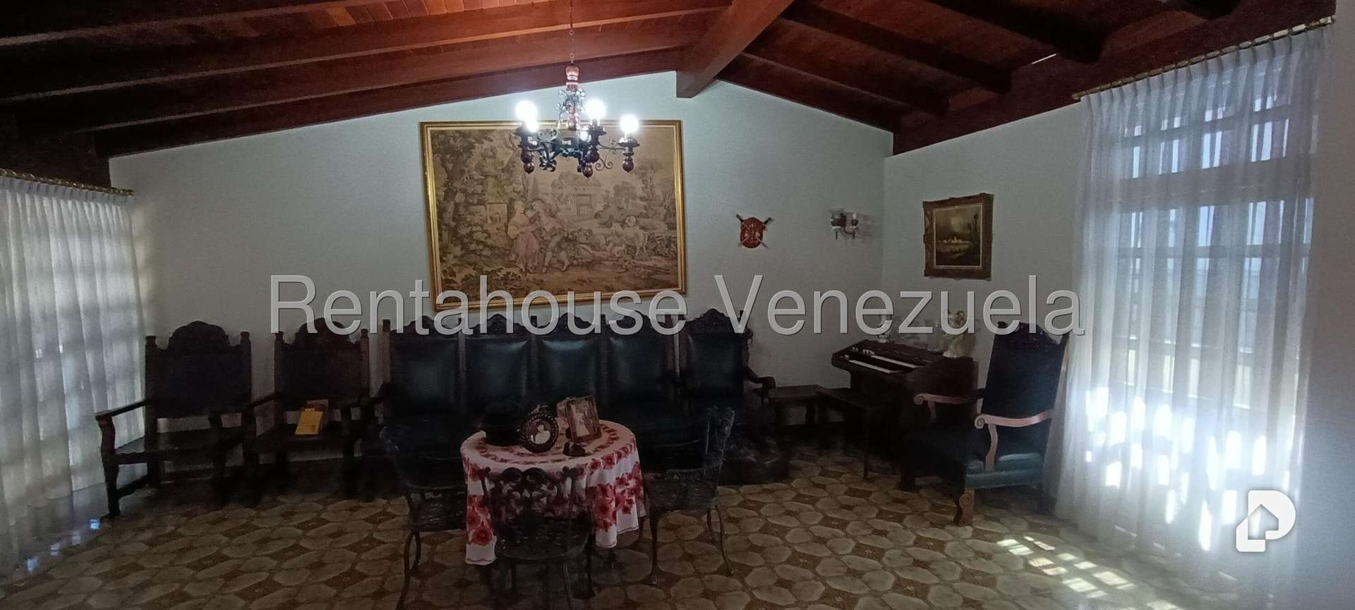 House in Prados del Este, Caracas – 17