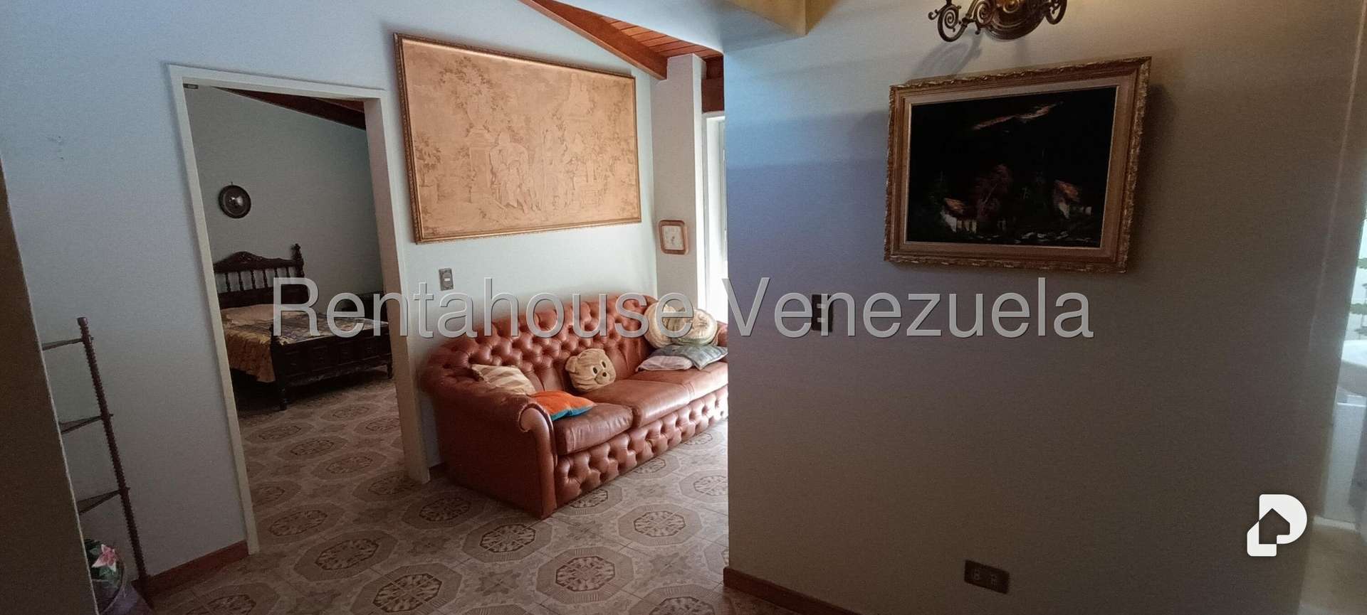 House in Prados del Este, Caracas – 24