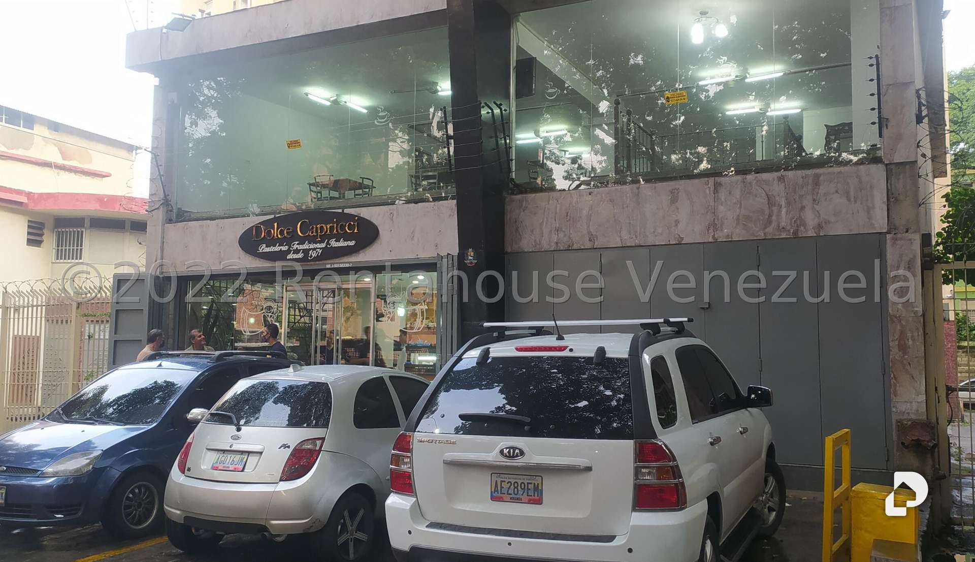 Local comercial en Los Chaguaramos, Caracas – 1