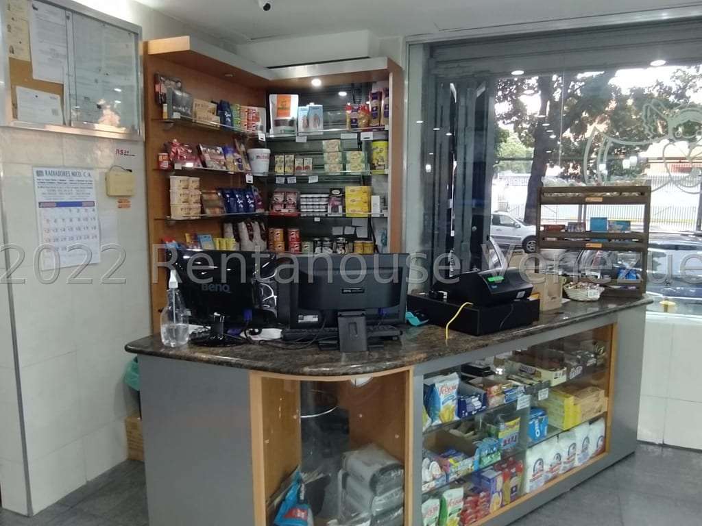 Local comercial en Los Chaguaramos, Caracas