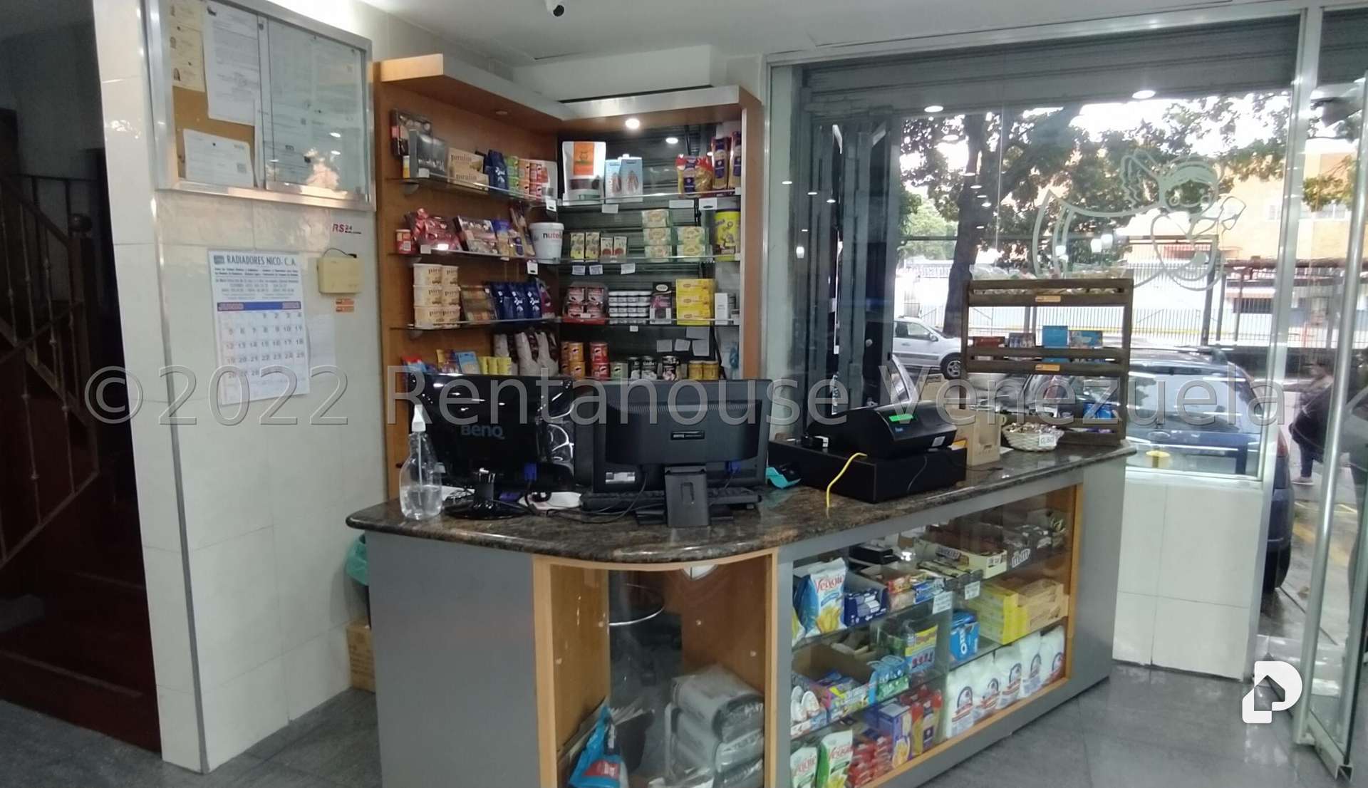 Local comercial en Los Chaguaramos, Caracas – 8