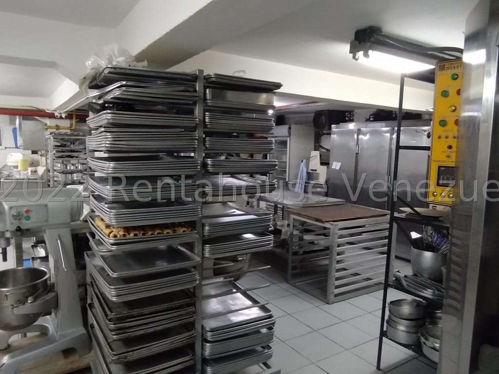 Local comercial en Los Chaguaramos, Caracas