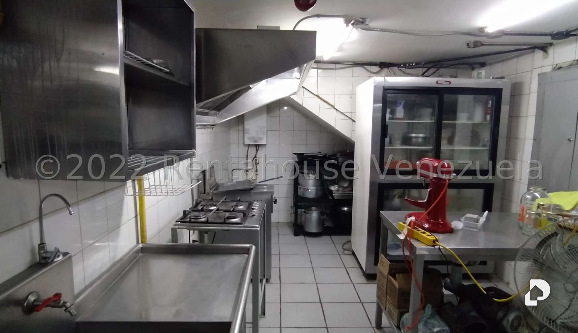 Local comercial en Los Chaguaramos, Caracas – 37