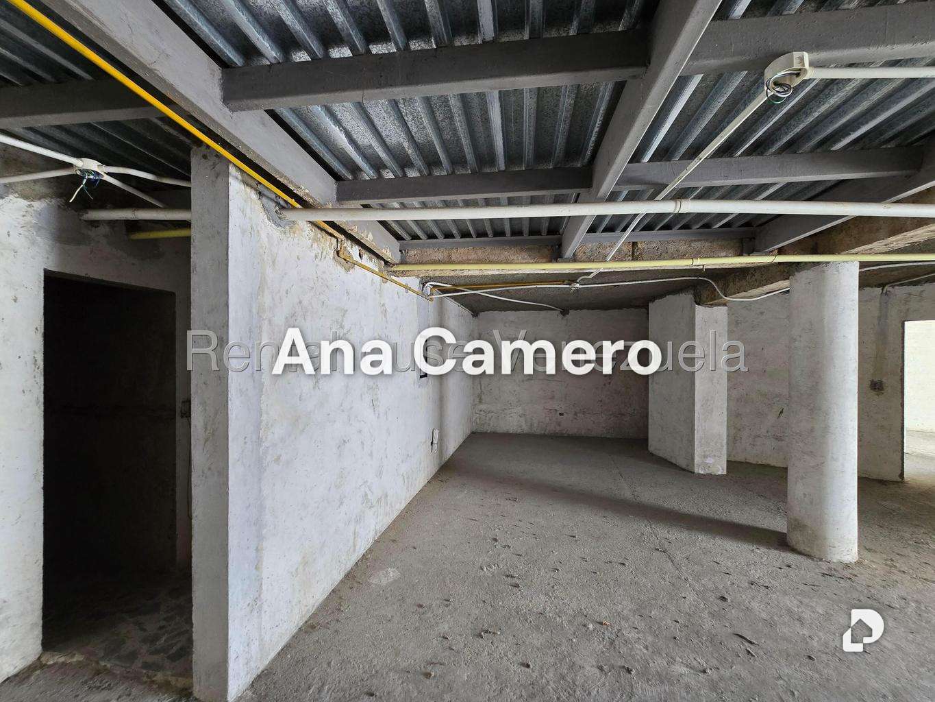Casa en Altamira, Caracas – 16