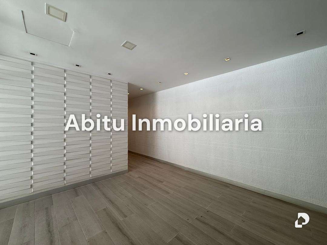 Apartamento en La Boyera, Caracas – 12