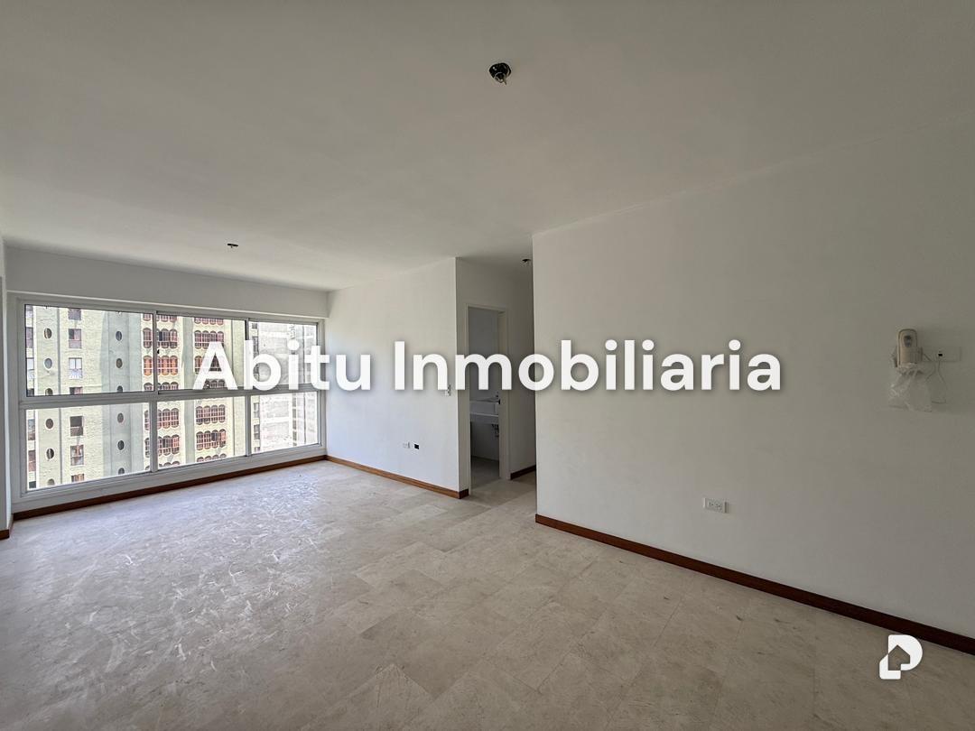 Apartamento en La Boyera, Caracas – 1