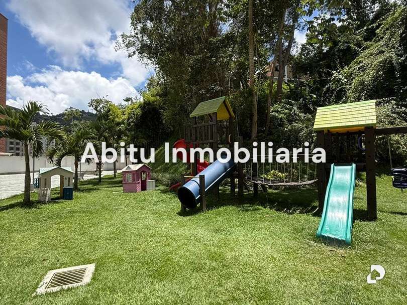 Apartamento en La Boyera, Caracas – 11