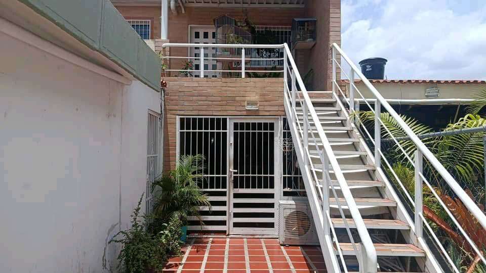 Casa en Las Quintas de Naguanagua, Valencia - 1