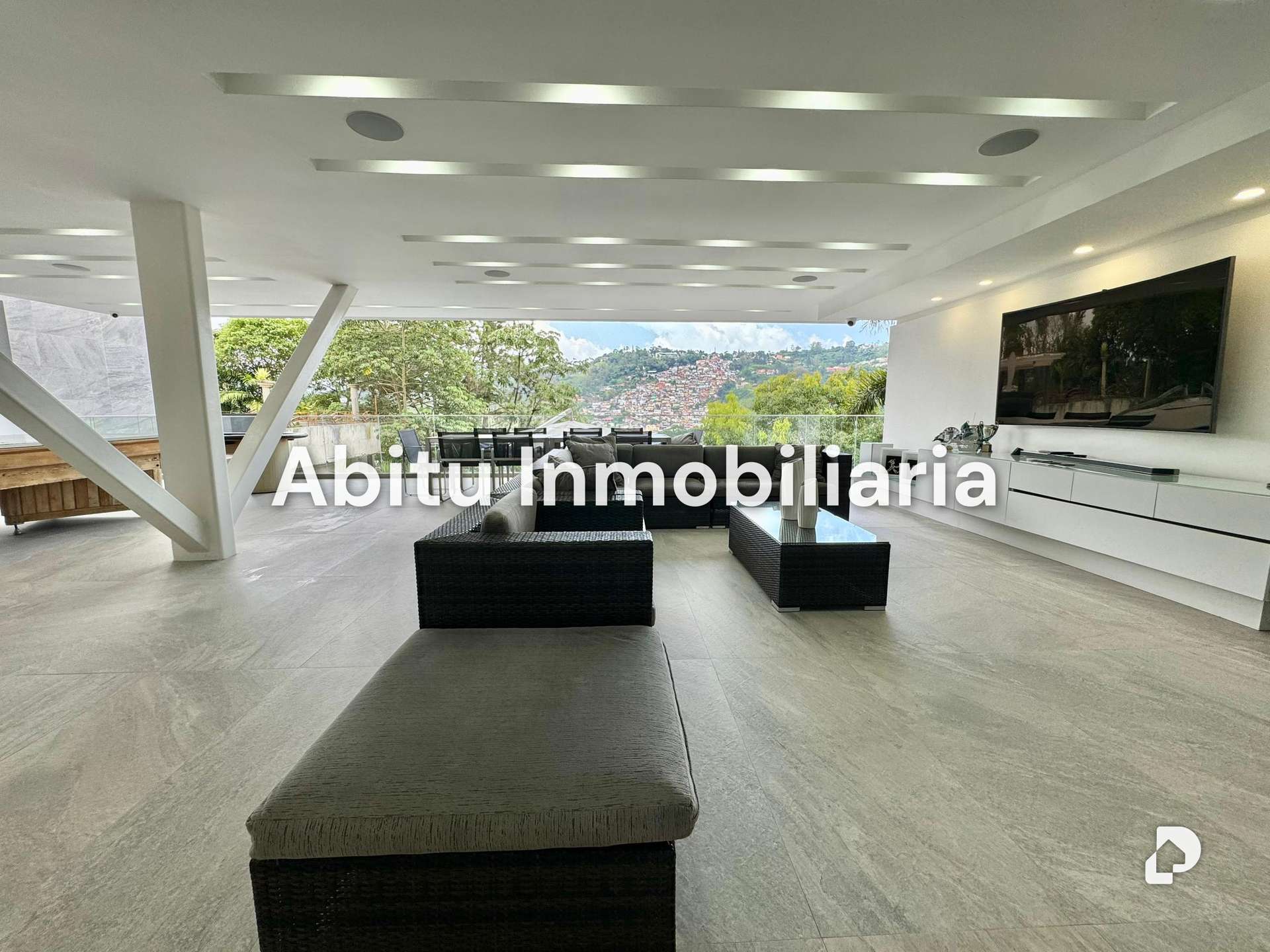 House in Las Marías, Caracas – 9