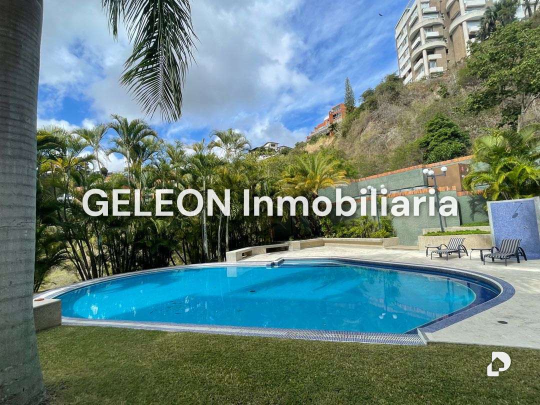 Casa en Colinas de Valle Arriba, Caracas – 2