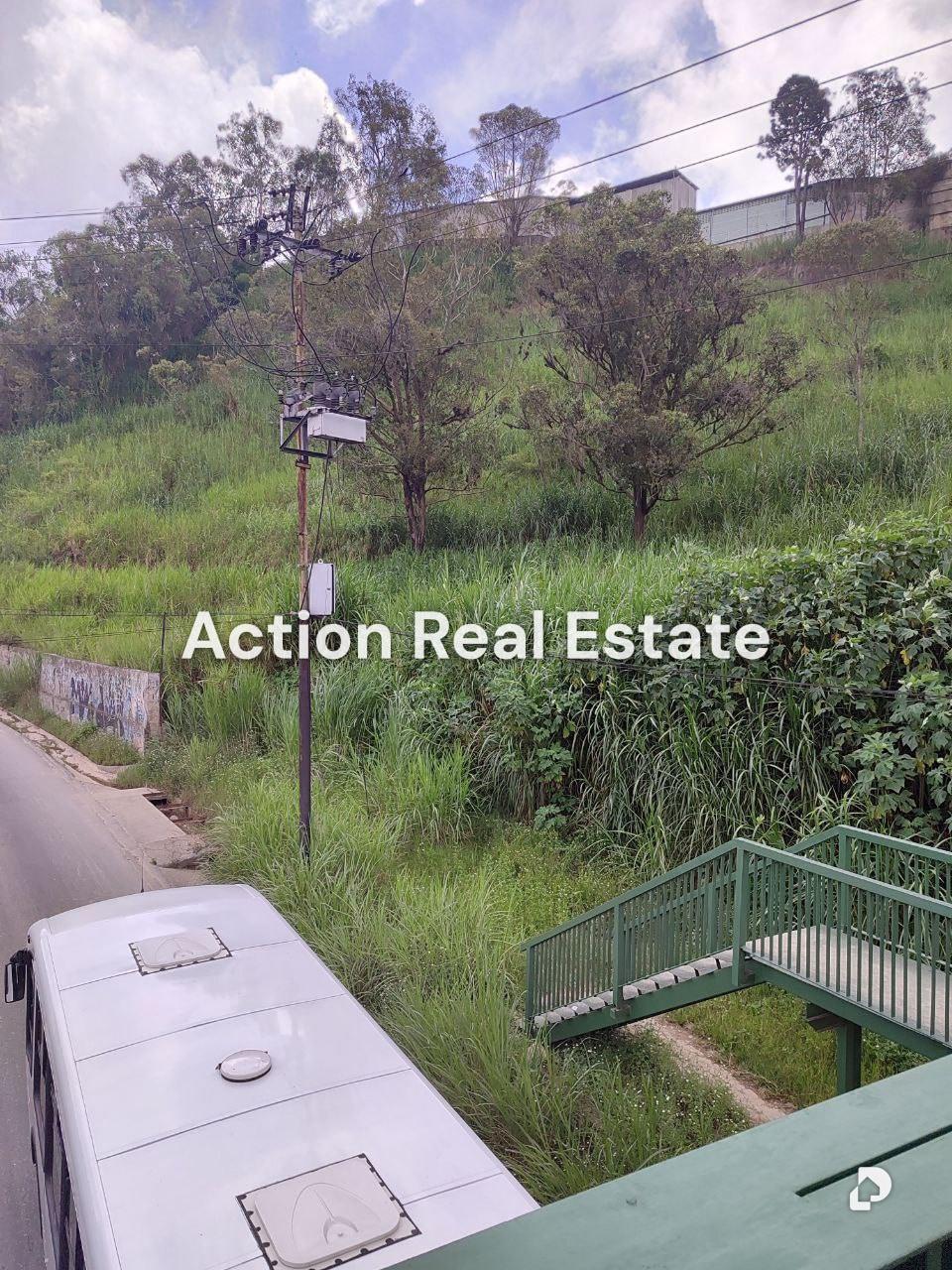 Terreno en San Antonio de Los Altos, Altos Mirandinos – 3