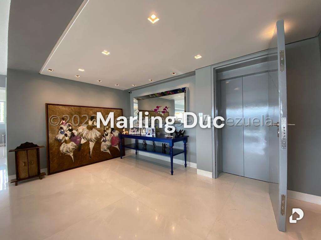 Apartamento en Altamira, Caracas – 18