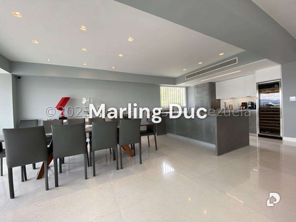 Apartamento en Altamira, Caracas – 14
