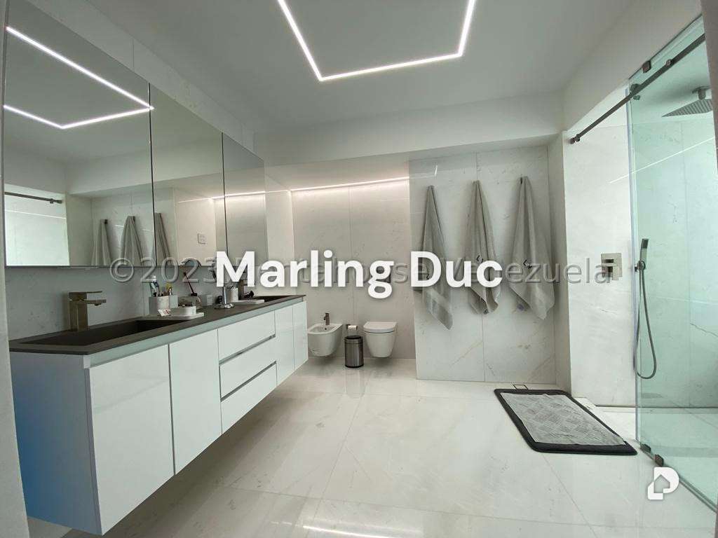 Apartamento en Altamira, Caracas – 5