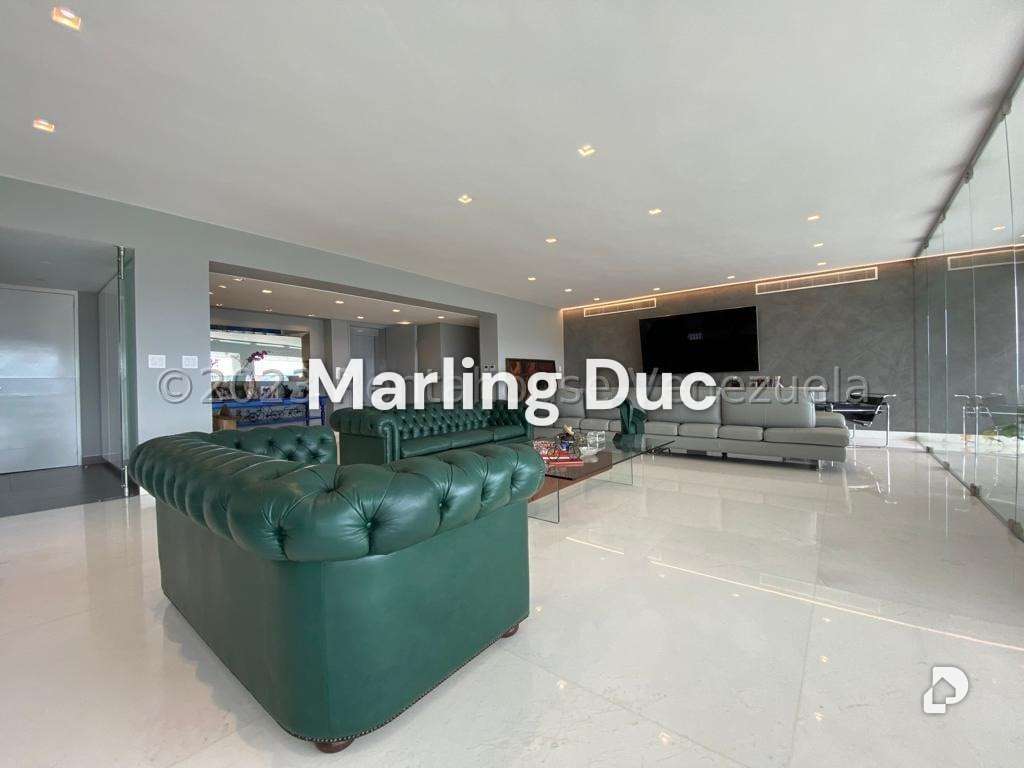 Apartamento en Altamira, Caracas – 11