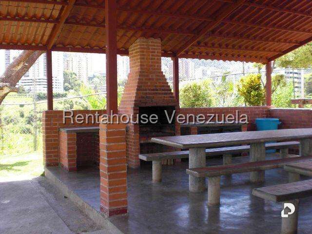 Apartamento en Lomas de Prados del Este, Caracas – 23