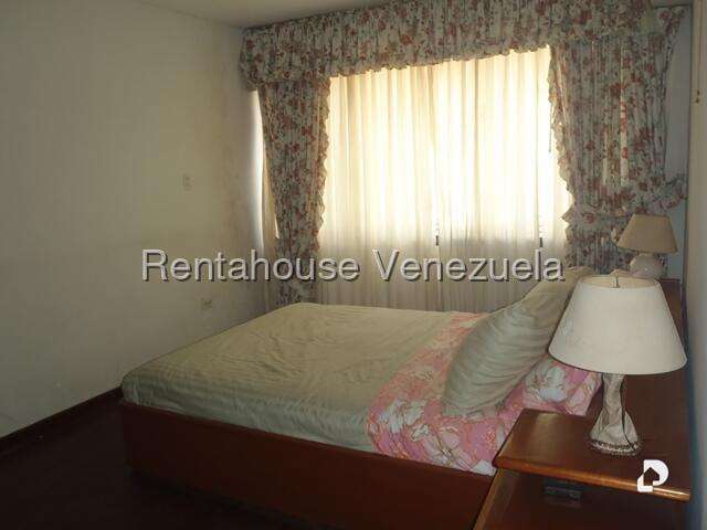 Apartamento en Lomas de Prados del Este, Caracas – 18