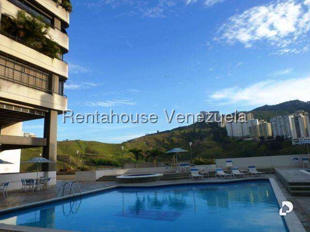 Apartamento en Lomas de Prados del Este, Caracas – 24