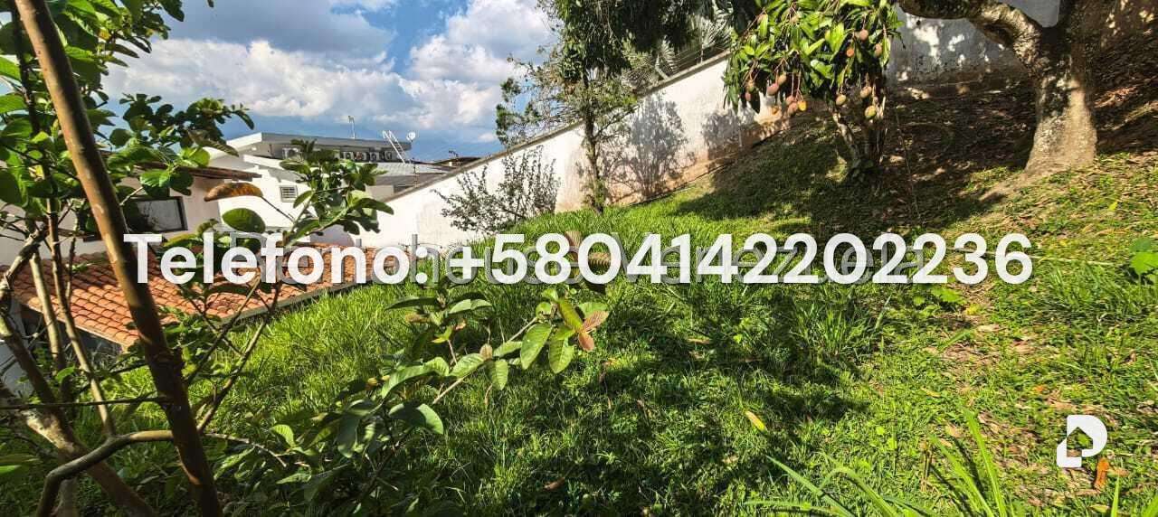 Casa en Los Naranjos (del Cafetal), Caracas – 9