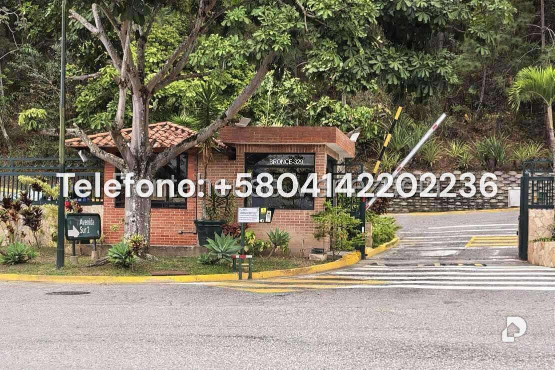Casa en Los Naranjos (del Cafetal), Caracas – 2