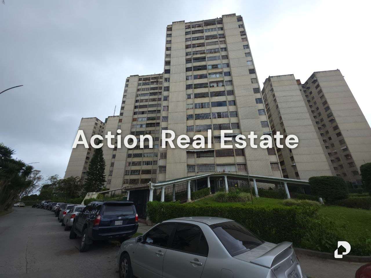 Apartamento en Rosaleda Sur, Altos Mirandinos – 1