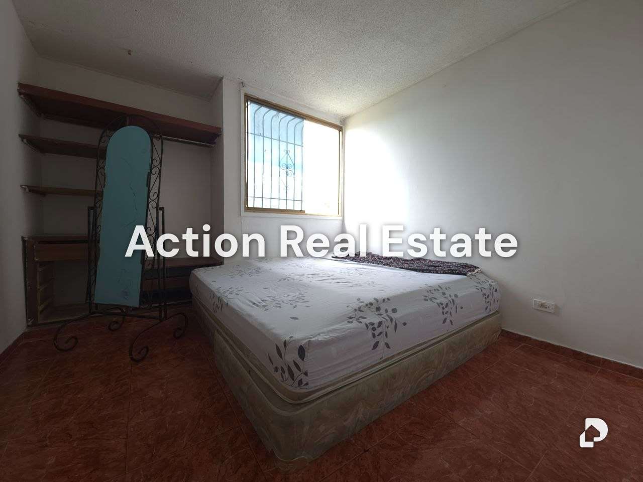Apartamento en Rosaleda Sur, Altos Mirandinos – 12