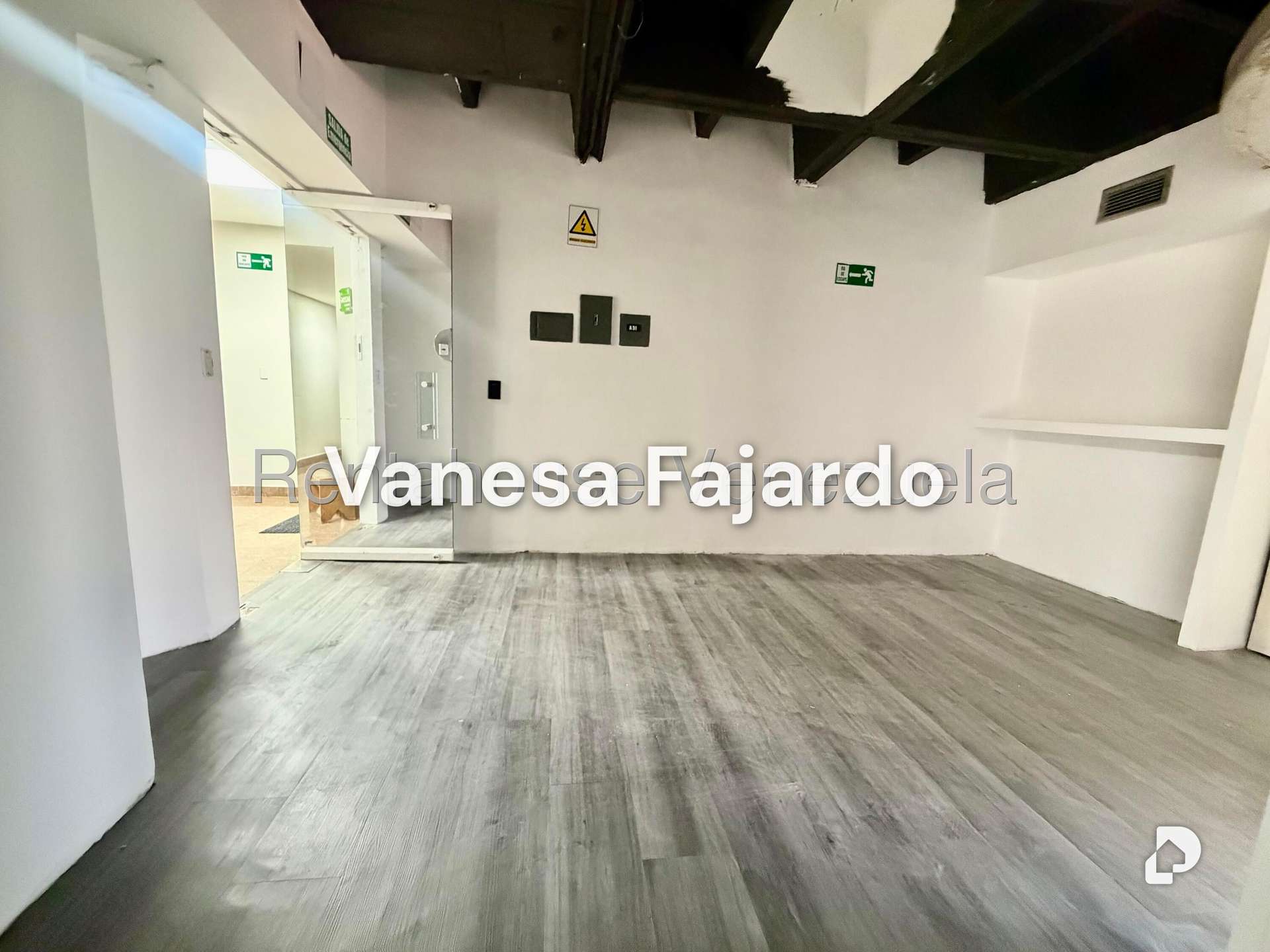 Oficina en Chuao, Caracas – 7