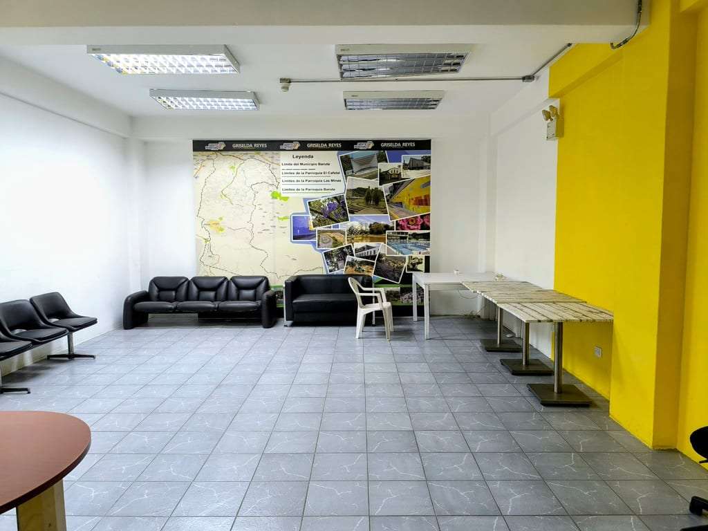 Oficina en Baruta, Caracas - 1